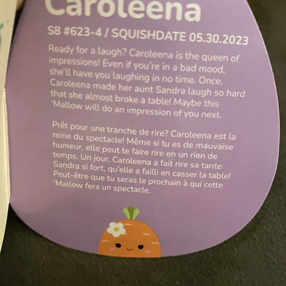 Squishmallows Caroleena the carrot with flower - Picture 5 of 5